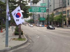 韓国の国旗（太極旗）が並ぶ日は「祝祭日・国慶日」